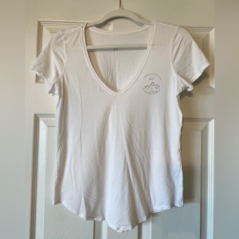 SPECIAL Lululemon ‘Vail’ T-shirt